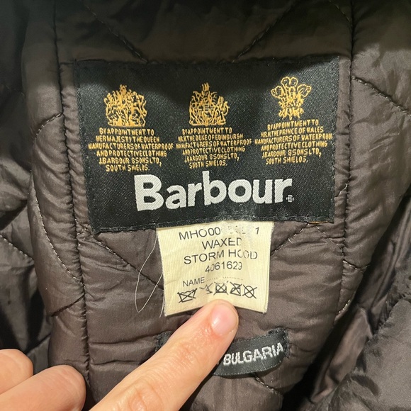 Barbour Acorn Jacket - Picture 7 of 9